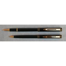 Picture of Waterman Exclusive Black Lacquer Fountain and Ballpoint Pen Set