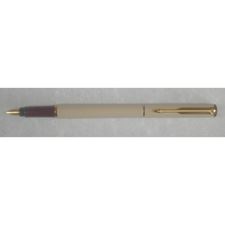 Picture of Parker 88 Place Vandome Lacque Ivory & Maroon Gold Trim Fountain Pen Fine Nib