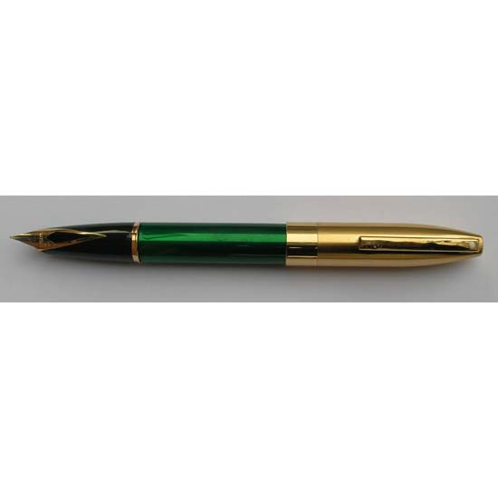 Sheaffer Legacy Heritage Green Lacquer Brushed 22K Gold Trim Fountain Pen  Medium Nib