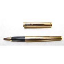 Picture of Parker Premier Original Style Gold Stripe Fountain Pen 18 K Gold Medium Nib