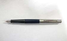 Picture of Parker Jotter Dark Blue Fountain Pen Medium